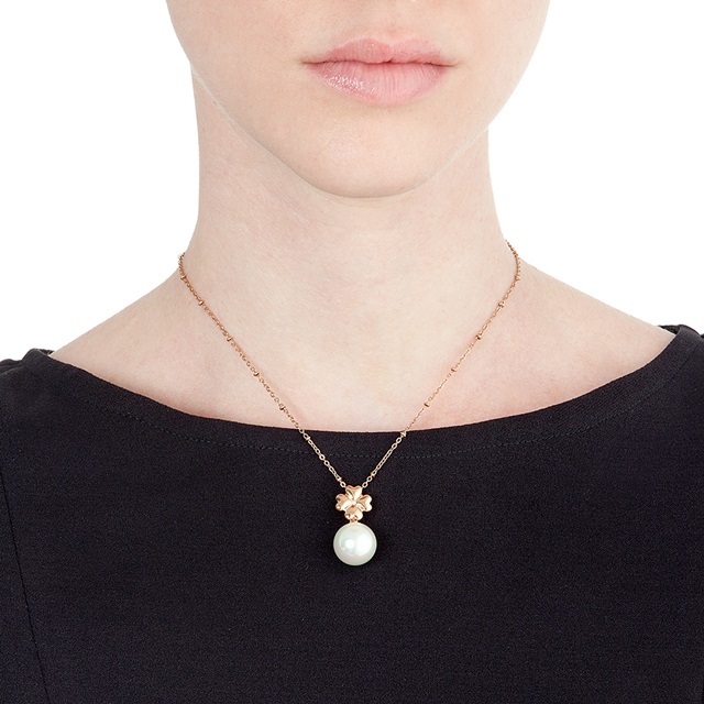 Image of  PEARL MUSE NECKLACE